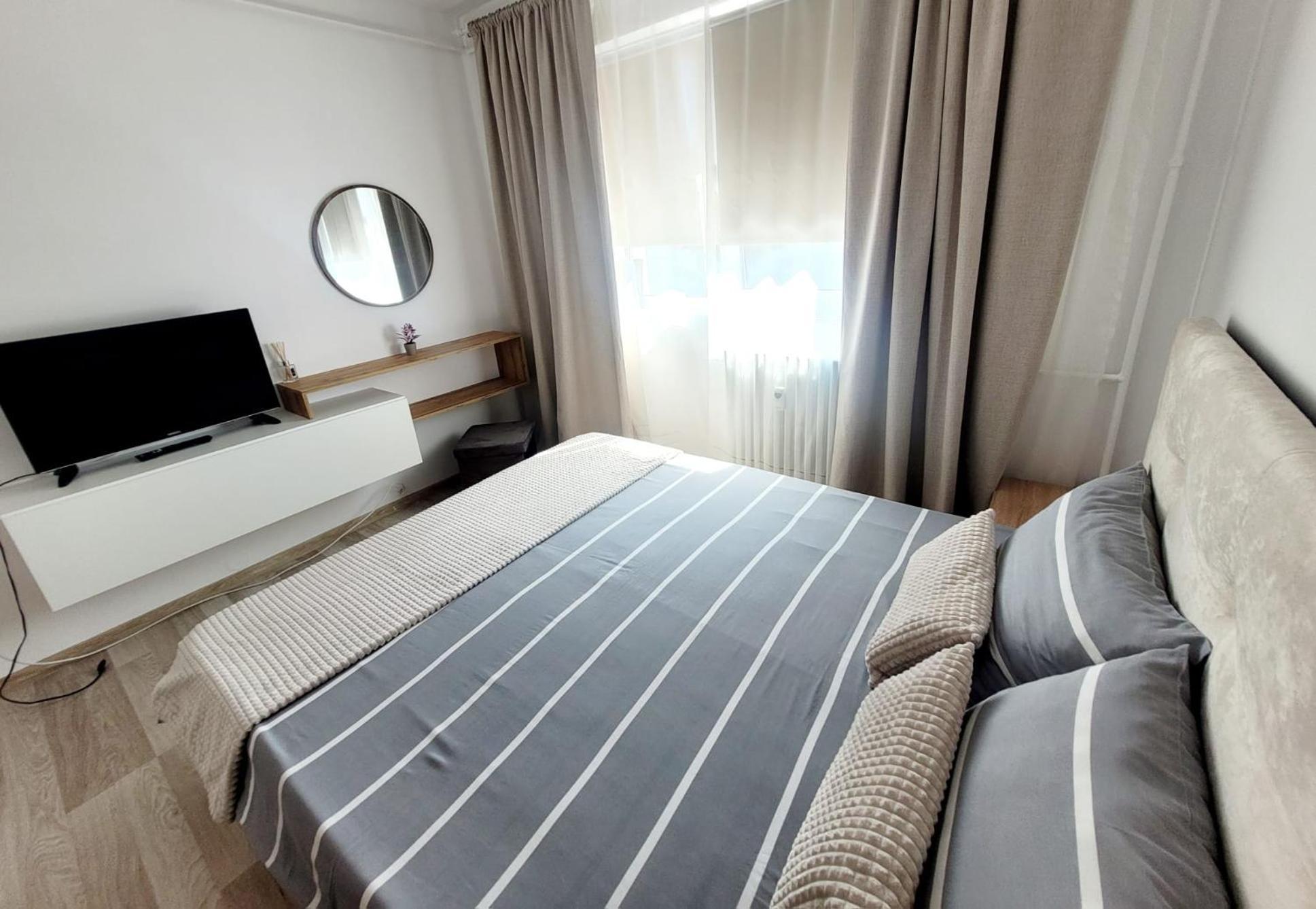 Christal Apartment Bacău Dış mekan fotoğraf